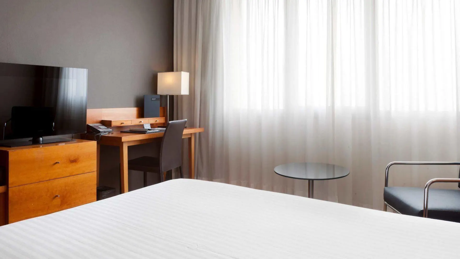 ****  AC Hotel Málaga Palacio by Marriott Spagna