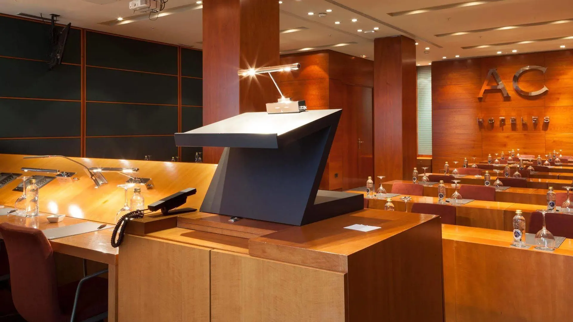 Ac Hotel Malaga Palacio By Marriott